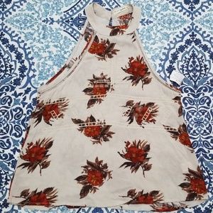 Live to be spoiled top